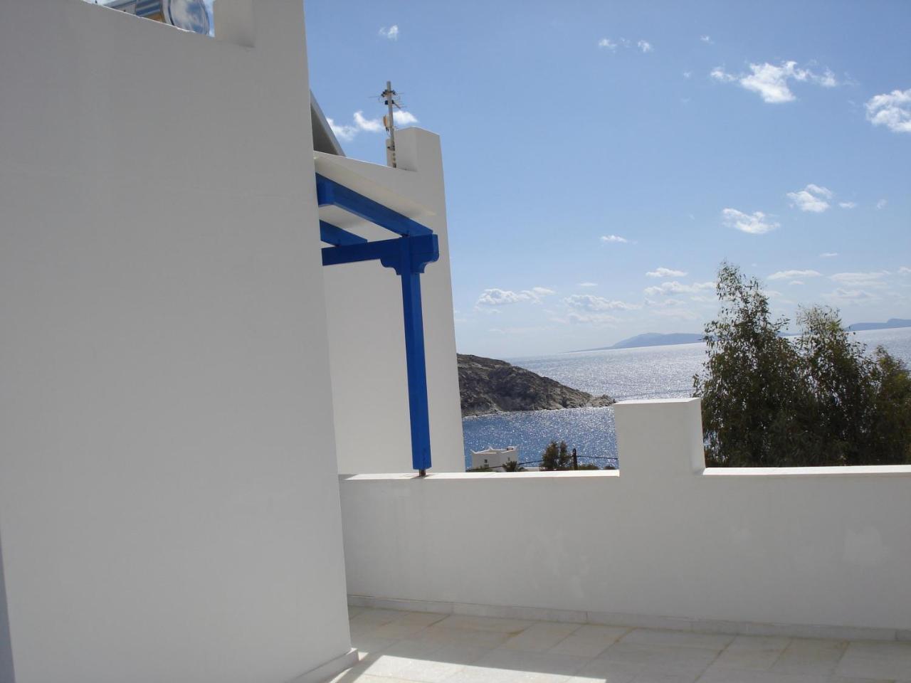 Hotel Blue Horizon Ios Exterior foto